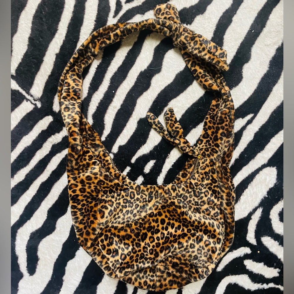 Y2k Cheetah Leopard Print Fuzzy Shoulder Tie Bag - image 1